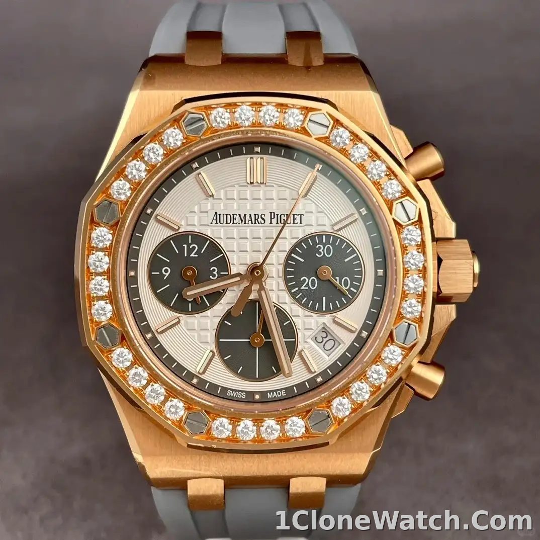 Audemars Piguet Royal Oak Offshore Selfwinding Chronograph Silver 26231OR.ZZ.D003CA.01 - detail