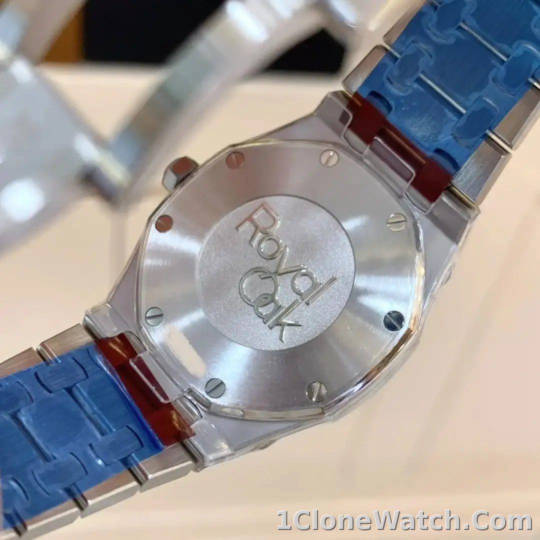 Audemars Piguet Royal Oak Quartz Silver 67651ST.ZZ.1261ST.01 - detail