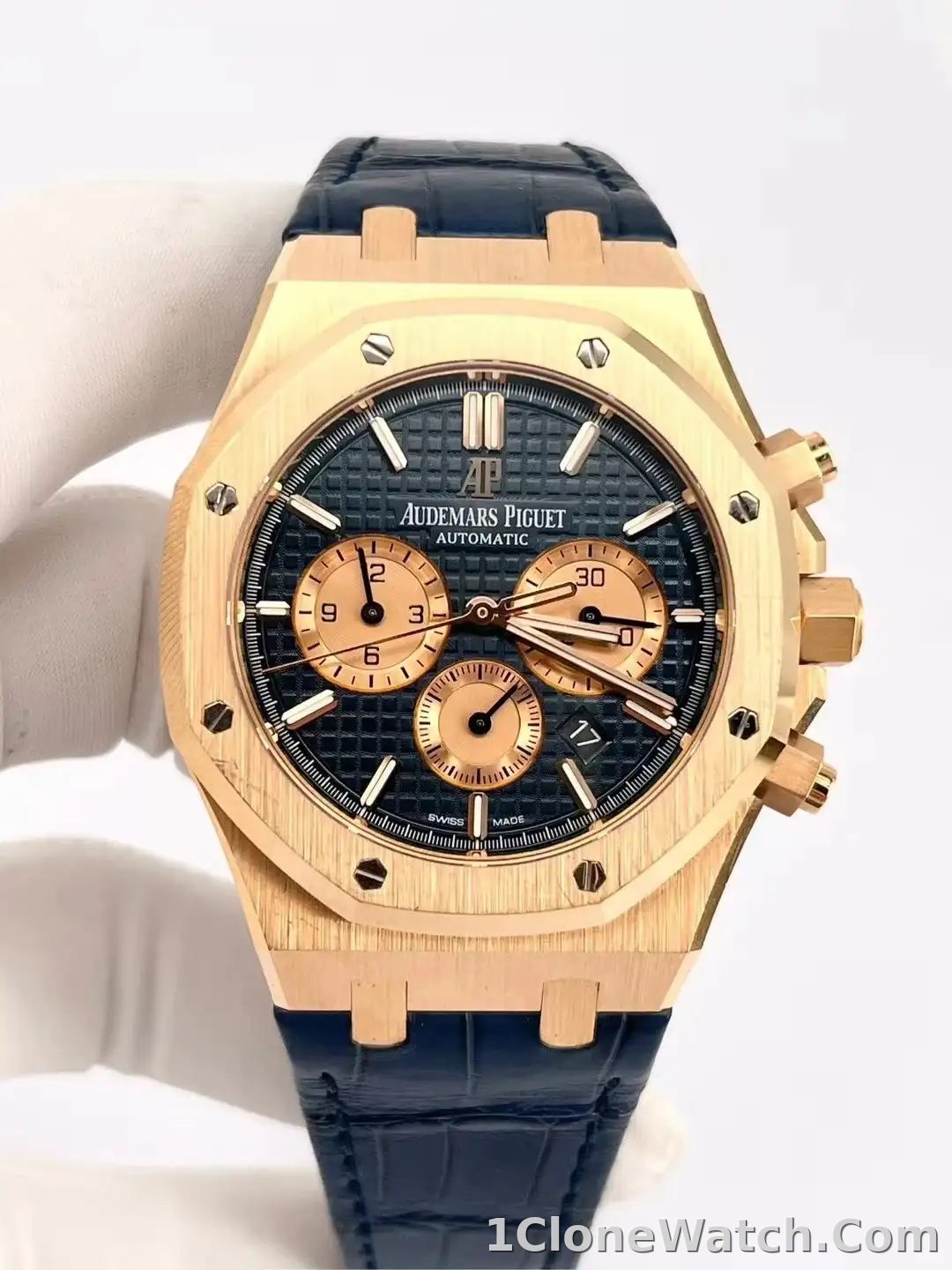 Audemars Piguet Royal Oak Selfwinding Chronograph Blue 26331OR.OO.D315CR.01 - detail