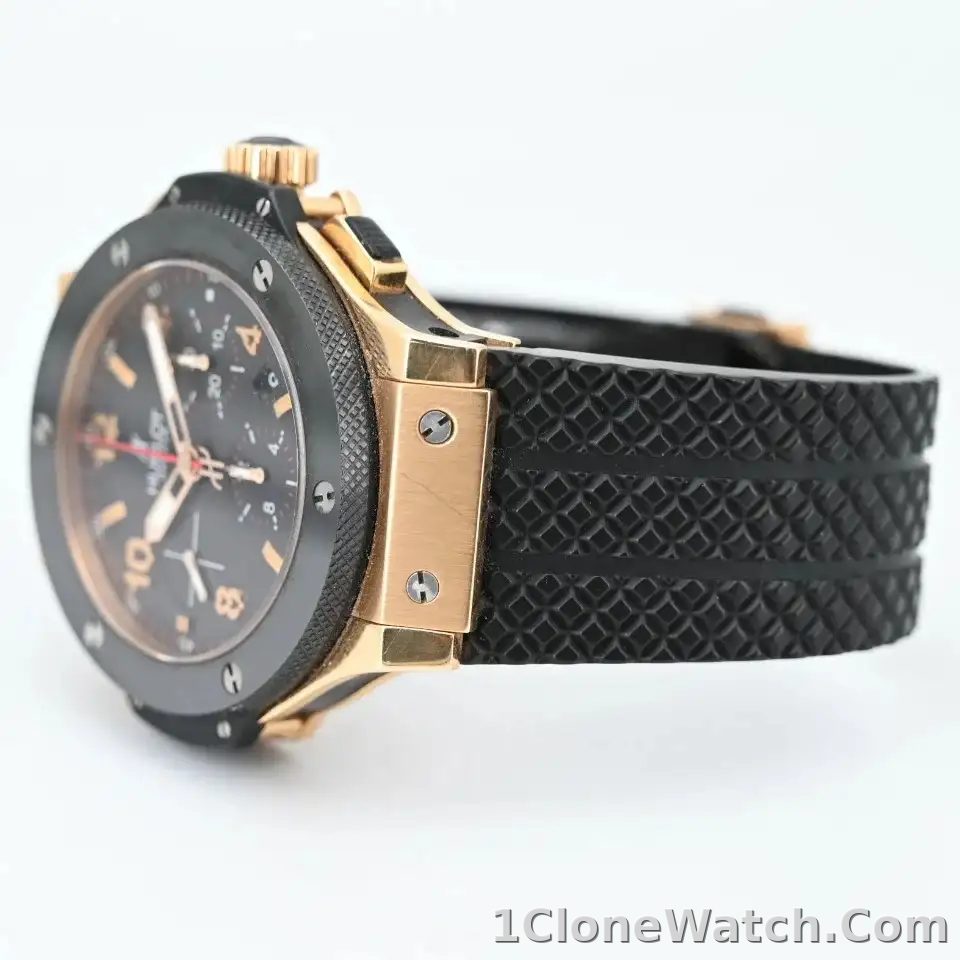 Hublot 44mm 301.PB.131.RX Men Automatic 44 MM - detail