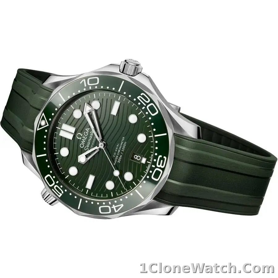 Omega Seamaster Men Automatic Green Rubber Watch O21032422010001 - detail