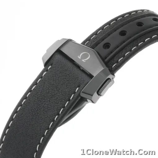 Omega Speedmaster Men Automatic Black Leather Watch O31192445101004 - detail