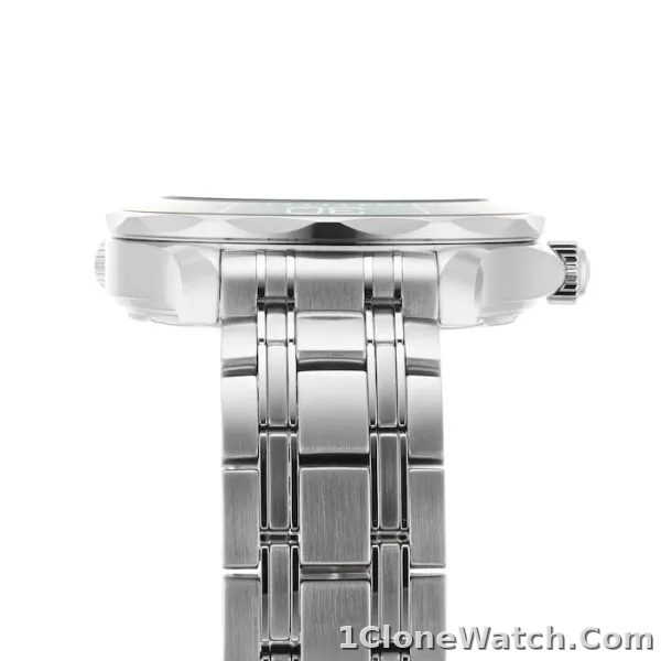 Omega Seamaster Men Automatic Green Stainless Steel Watch O21030422010001 - detail