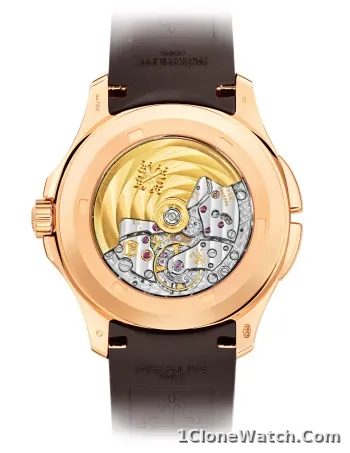 Patek Philippe Aquanaut Travel Time Rose Gold Watch 5164R-001 - detail