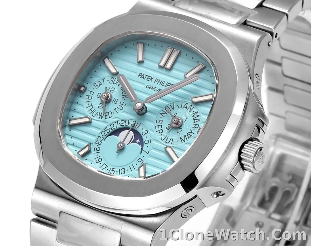 Patek Philippe Nautilus Blue Perpetual Calendar - detail