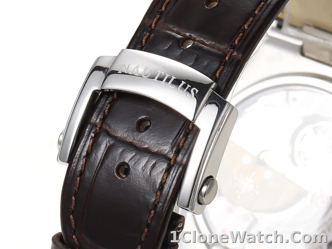 Patek Philippe Green Nautilus Watch - detail