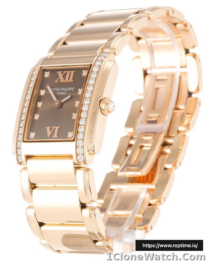 Patek Philippe Twenty-4 4910/11R Women Quartz 25 MM - detail