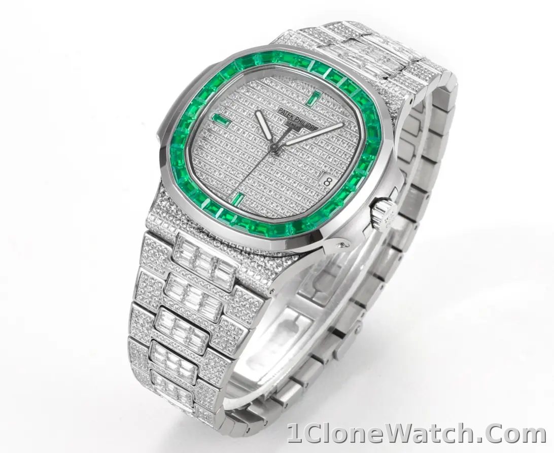 Patek Philippe Nautilus Platinum Green Watch - detail