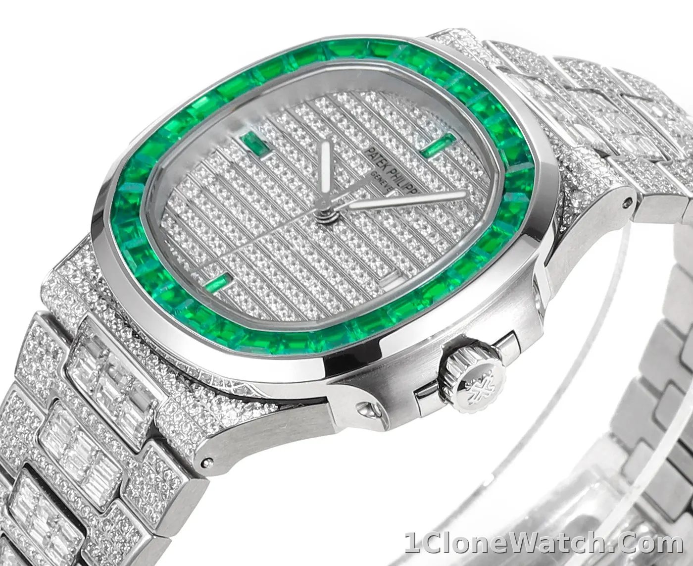 Patek Philippe Nautilus Platinum Green Watch - detail