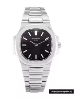 Patek Philippe Nautilus 4700/1 Women Quartz 30 MM - view 1