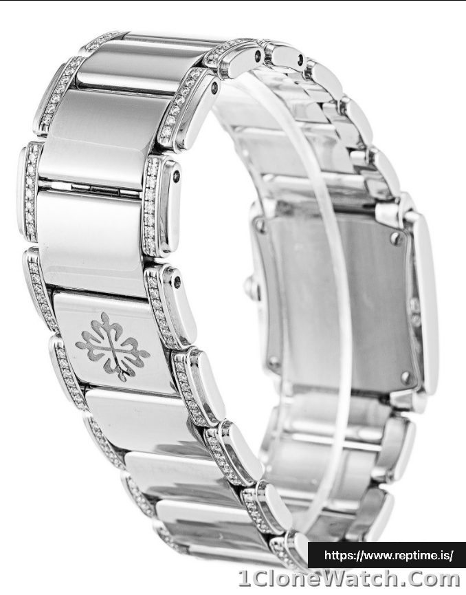 Patek Philippe Twenty-4 4908/310G Women Quartz 22.8 MM - detail