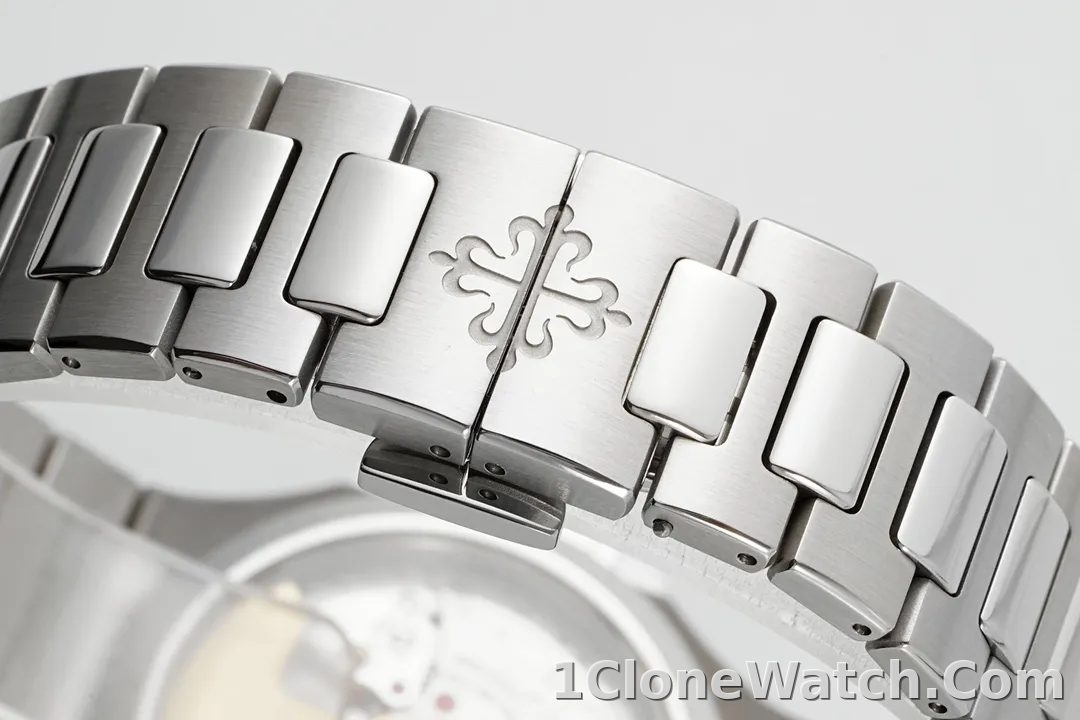 Patek Philippe Nautilus Grey Dial Watch - detail