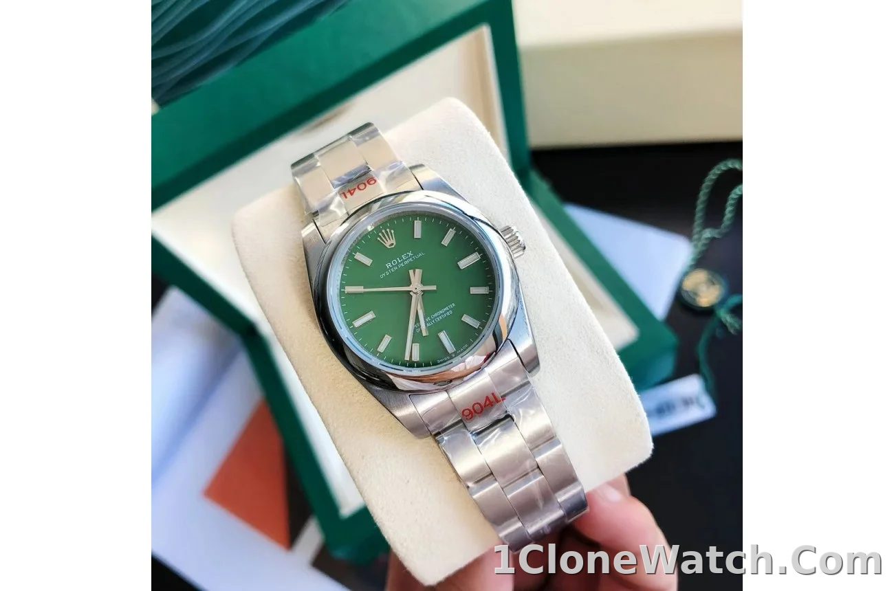 Couple Watches Rolex Oyster Perpetual 31/41mm SS/SS Green/Stk - detail