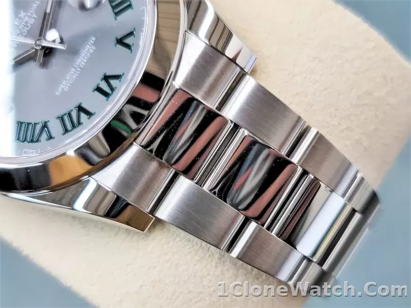 Superclone Rolex Datejust 41mm Rhodium Dial 126300 Wimbledon Oyster - detail