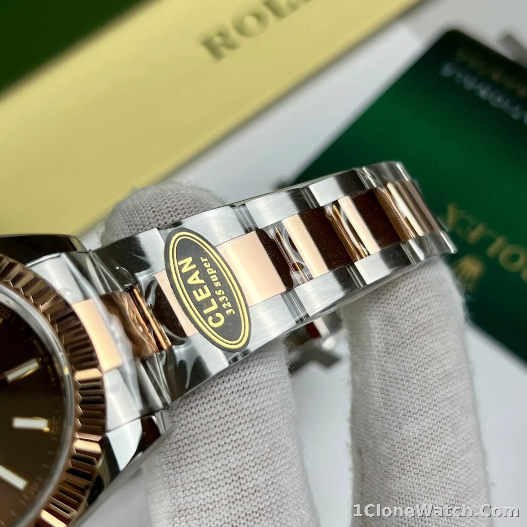 Superclone Rolex Datejust 41 mm Chocolate Dial 126331 Oyster - detail