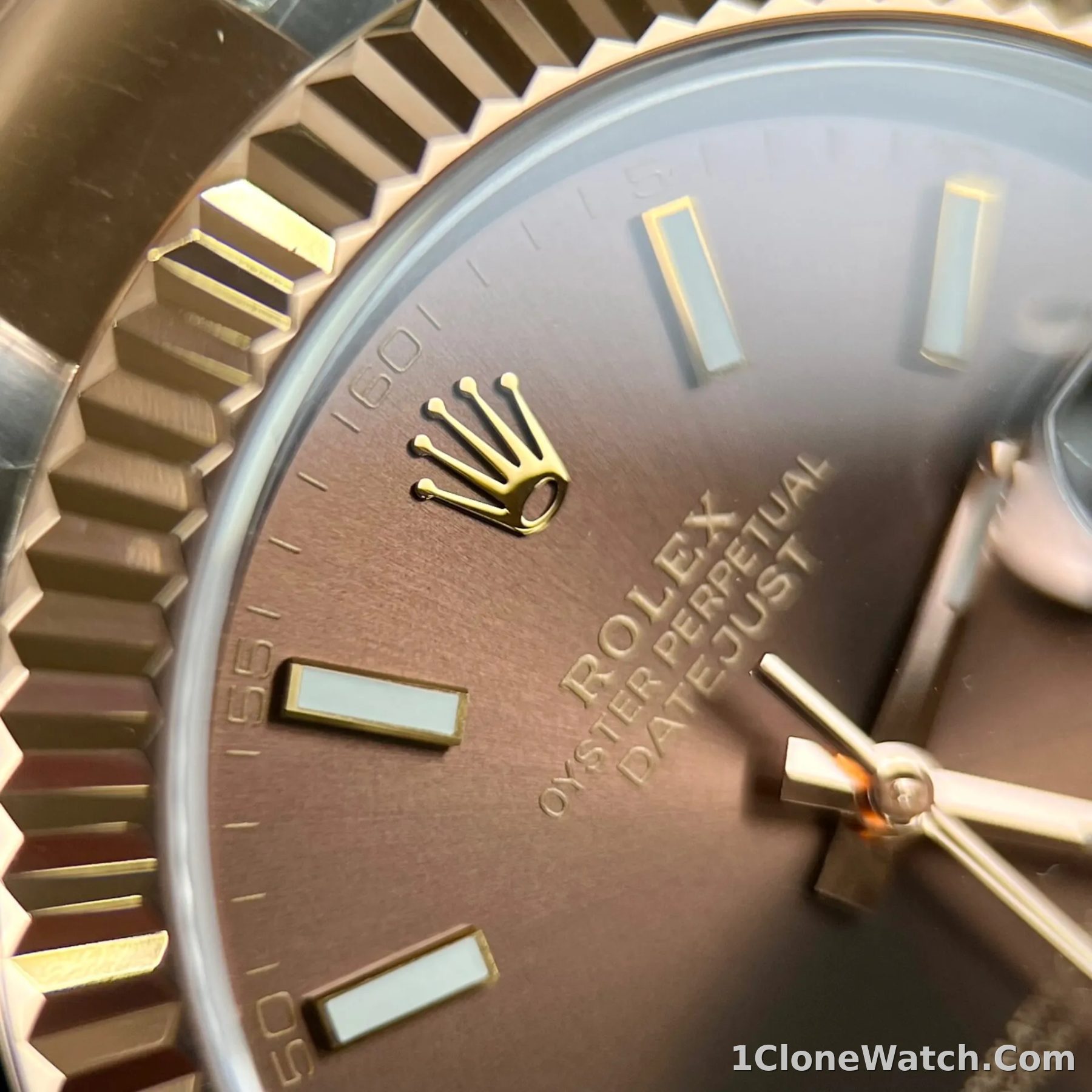 Superclone Rolex Datejust 41 mm Chocolate Dial 126331 Oyster - detail