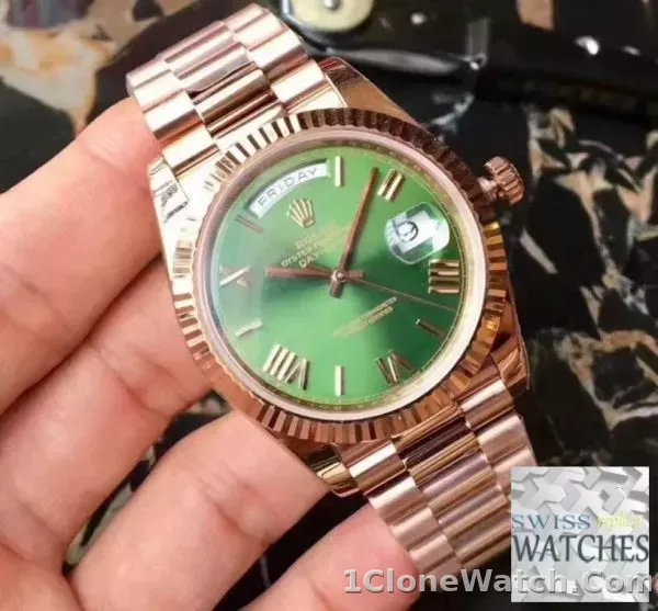 ROLEX DAY DATE GREEN DIAL SAPPHIRE CRYSTAL 40MM SWISS REPLICA 228235.6 - detail