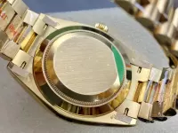 Superclone Rolex Day-Date II 40mm Champagne Dial 228238 - view 9