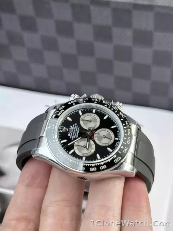 Superclone Rolex Daytona 40 mm black Dial 126519LN - detail