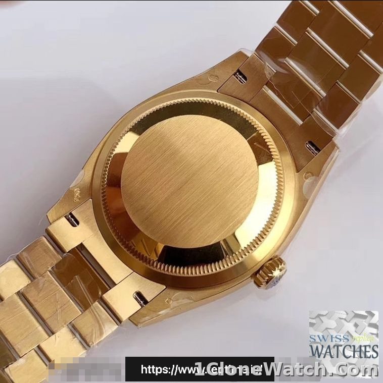 ROLEX DAY DATE WHITE DIAL SAPPHIRE CRYSTAL 36MM SWISS REPLICA m128238.2 - detail