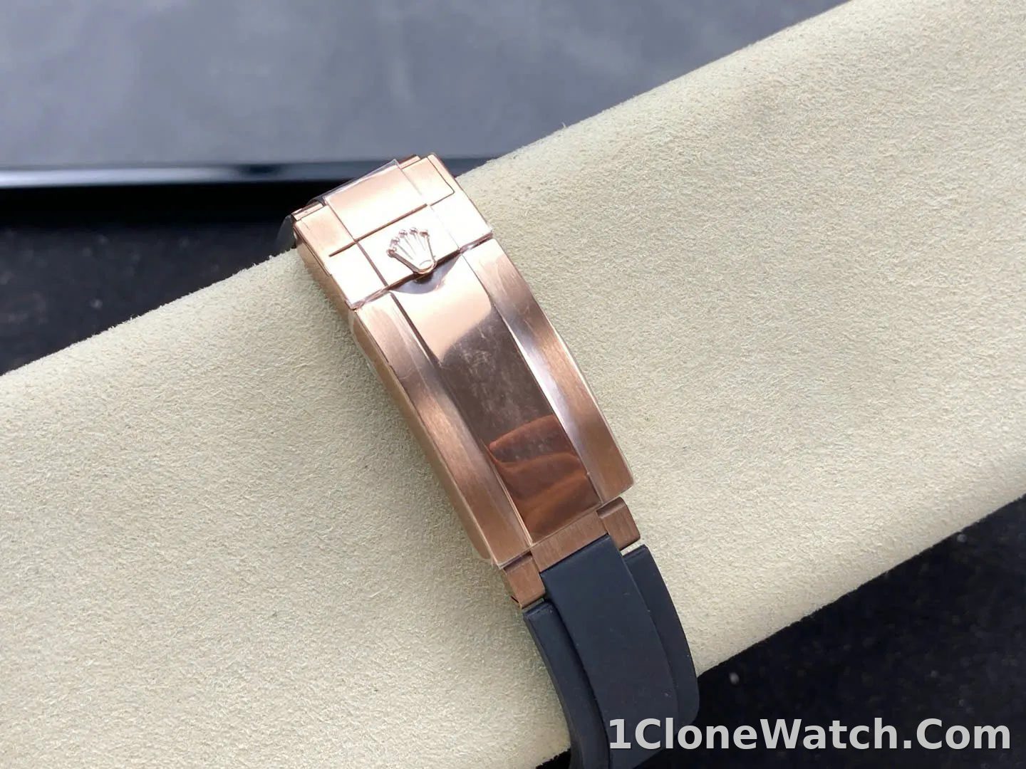 Superclone Rolex Daytona 40 mm 126515LN Bright Chocolate Dial - detail