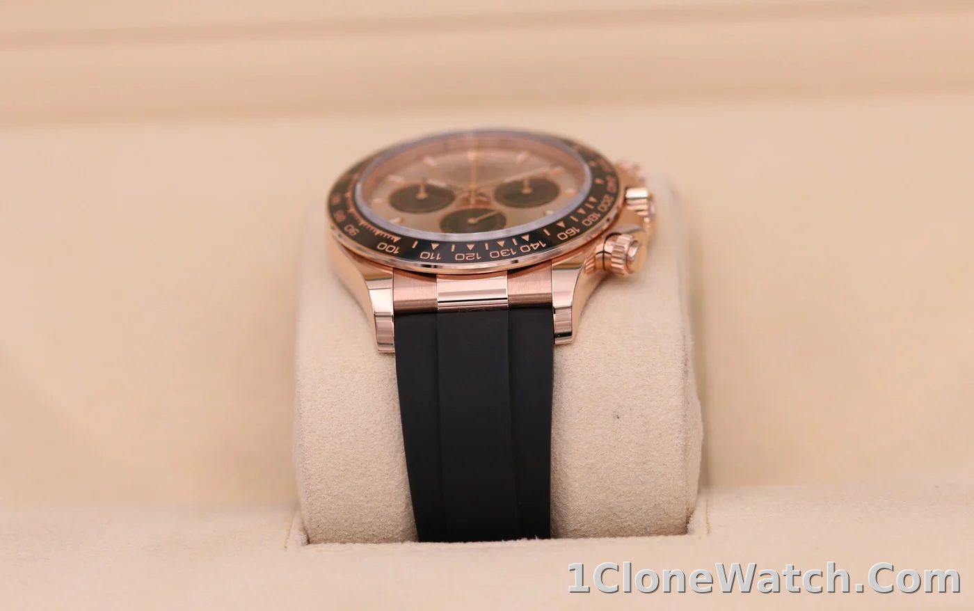 Superclone Rolex Daytona 40 mm Sundust Dial in Everose Gold 126515LN - detail