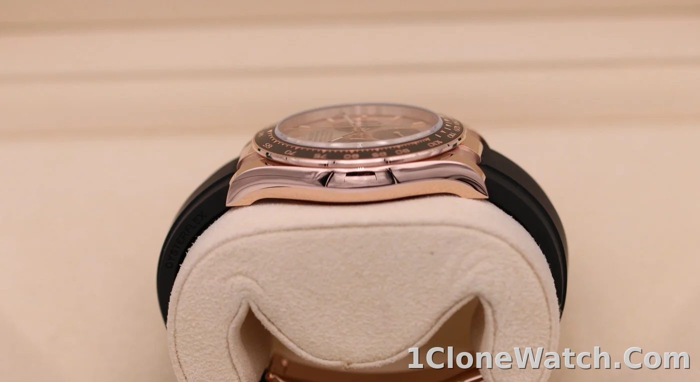 Superclone Rolex Daytona 40 mm Sundust Dial in Everose Gold 126515LN - detail