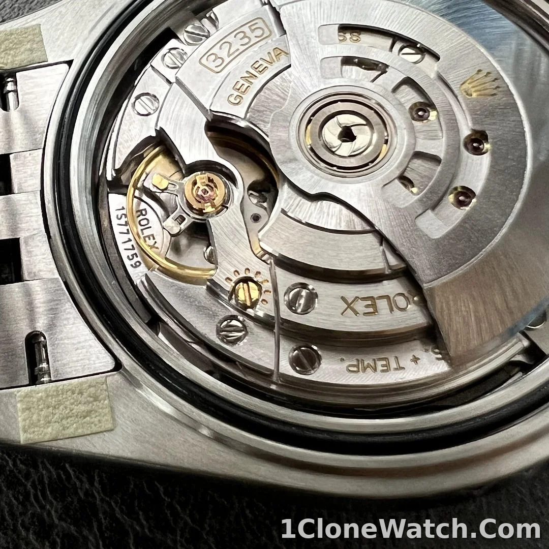 Superclone Rolex Datejust 41mm Rhodium Dial 126334 Jubilee - detail