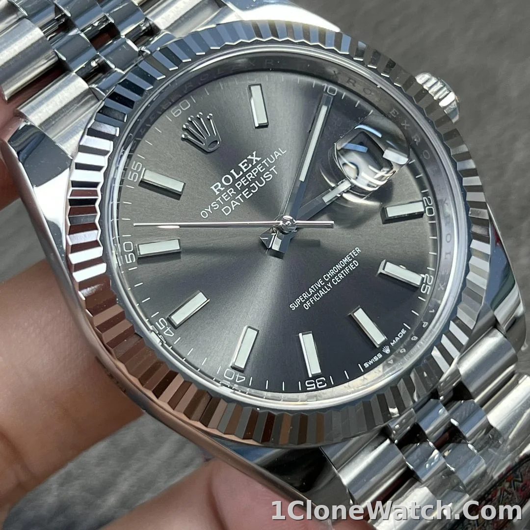 Superclone Rolex Datejust 41mm Rhodium Dial 126334 Jubilee - detail