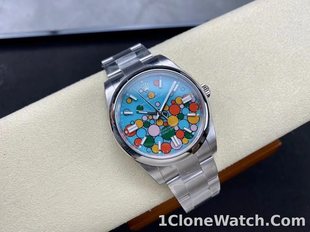 Superclone Rolex Oyster Perpetual 41 mm Turquoise Dial 124300 - detail