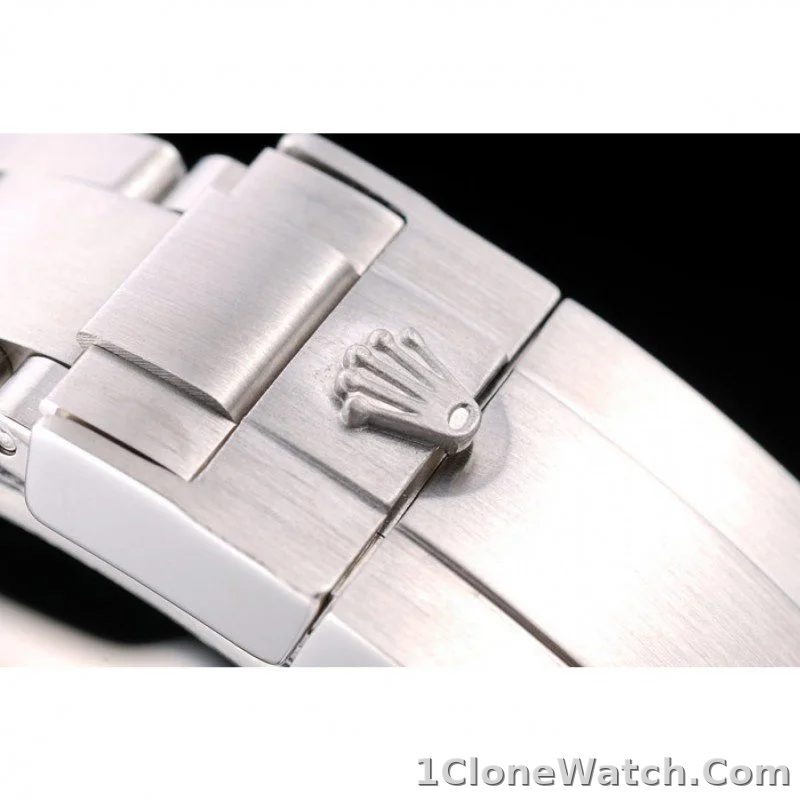Superclone Rolex Explorer 40mm Black Dial REP016820 - detail