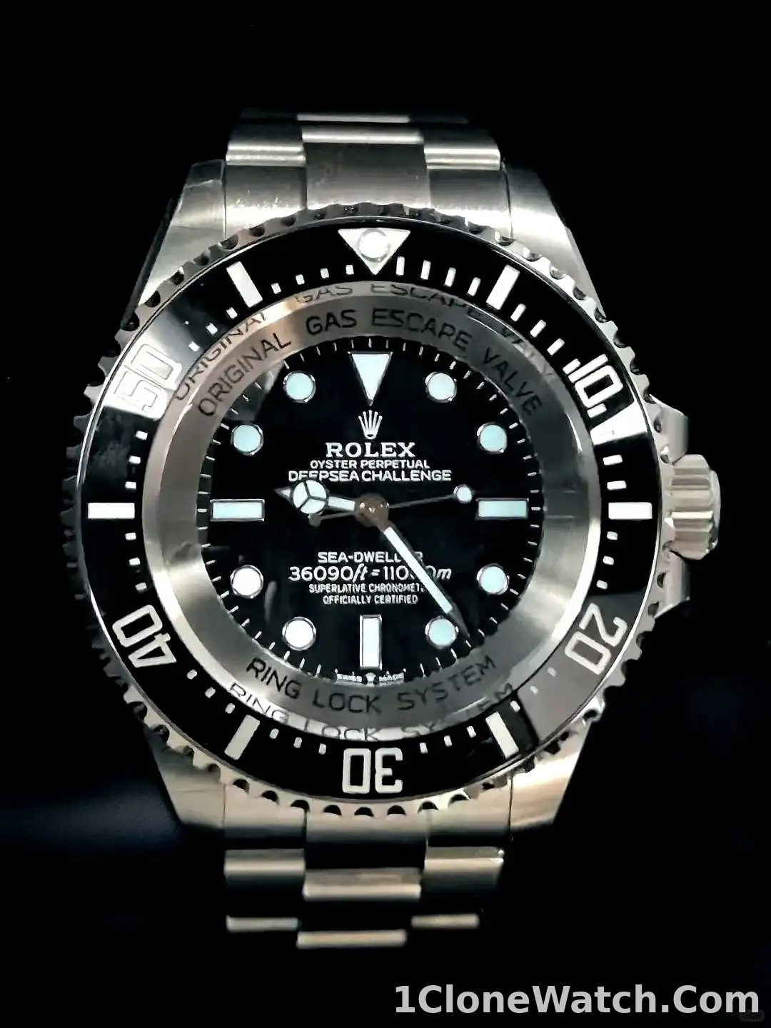 Rolex Deepsea 136660 44mm Black - detail