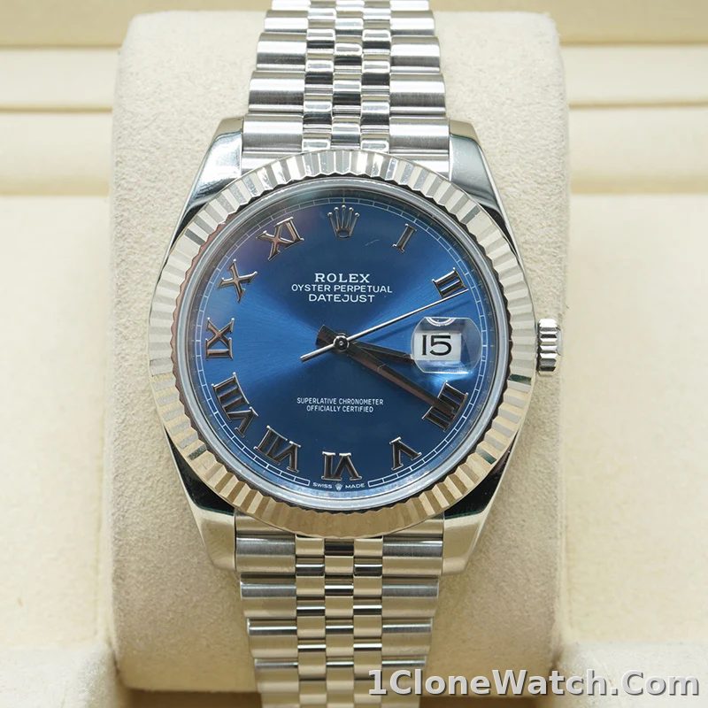 Rolex Datejust 41mm Blue Dial 126334 Jubilee Roman Dials - detail