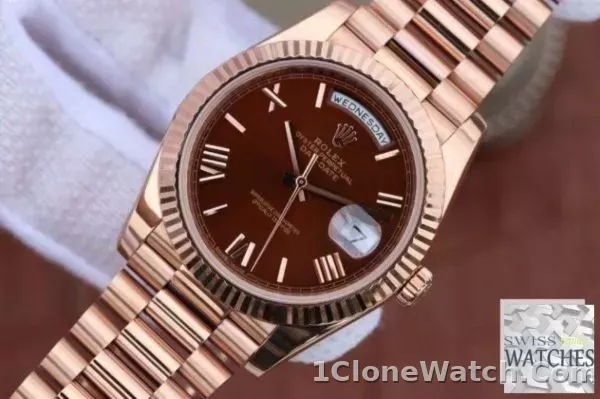 ROLEX DAY DATE BROWN DIAL 18K ROSE GOLD 40MM SWISS REPLICA 228235.9 - detail