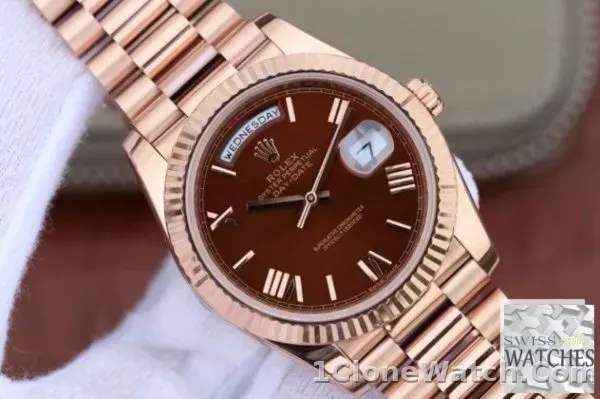 ROLEX DAY DATE BROWN DIAL 18K ROSE GOLD 40MM SWISS REPLICA 228235.9 - detail