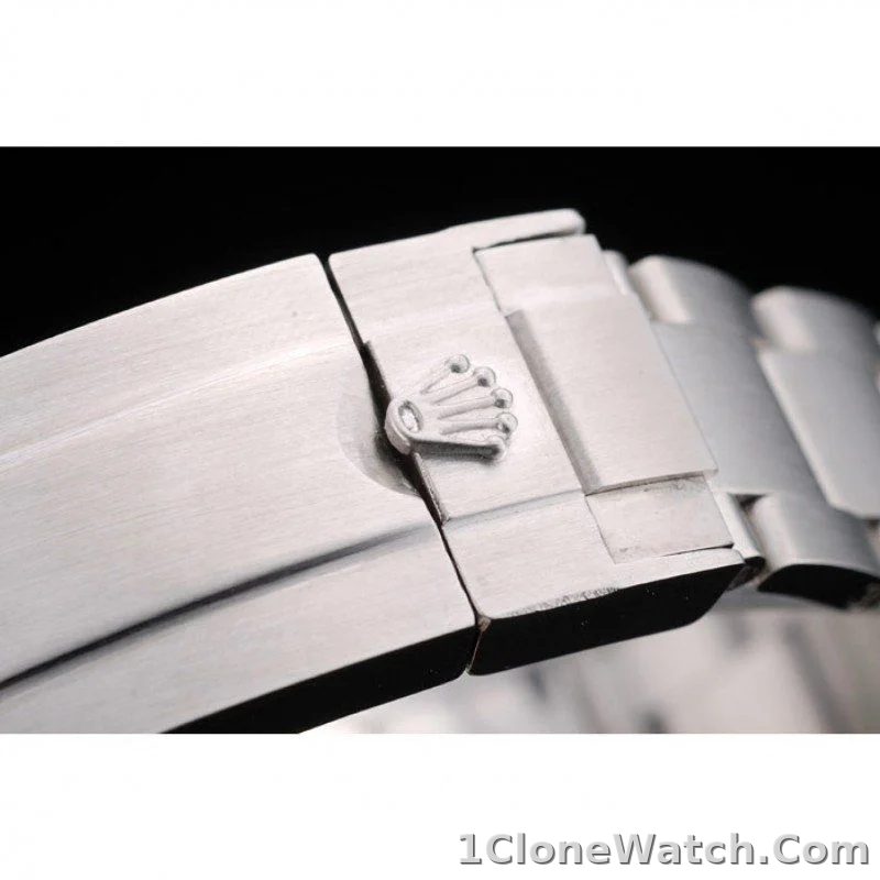Superclone Rolex Explorer 39mm Black Dial 42002 - detail