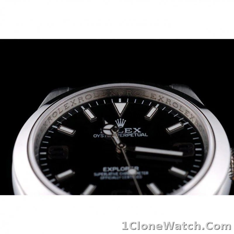 Superclone Rolex Explorer 39mm Black Dial 42002 - detail