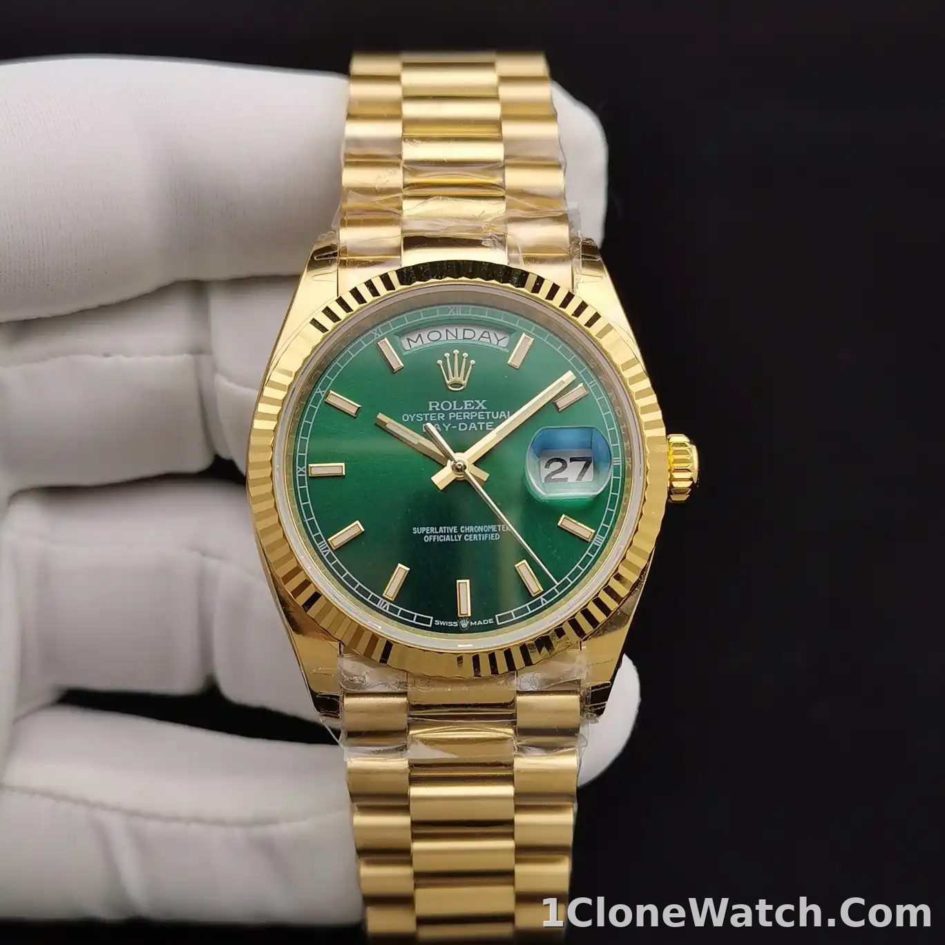 Rolex Day-Date II 36mm Green Dial 128238 - detail