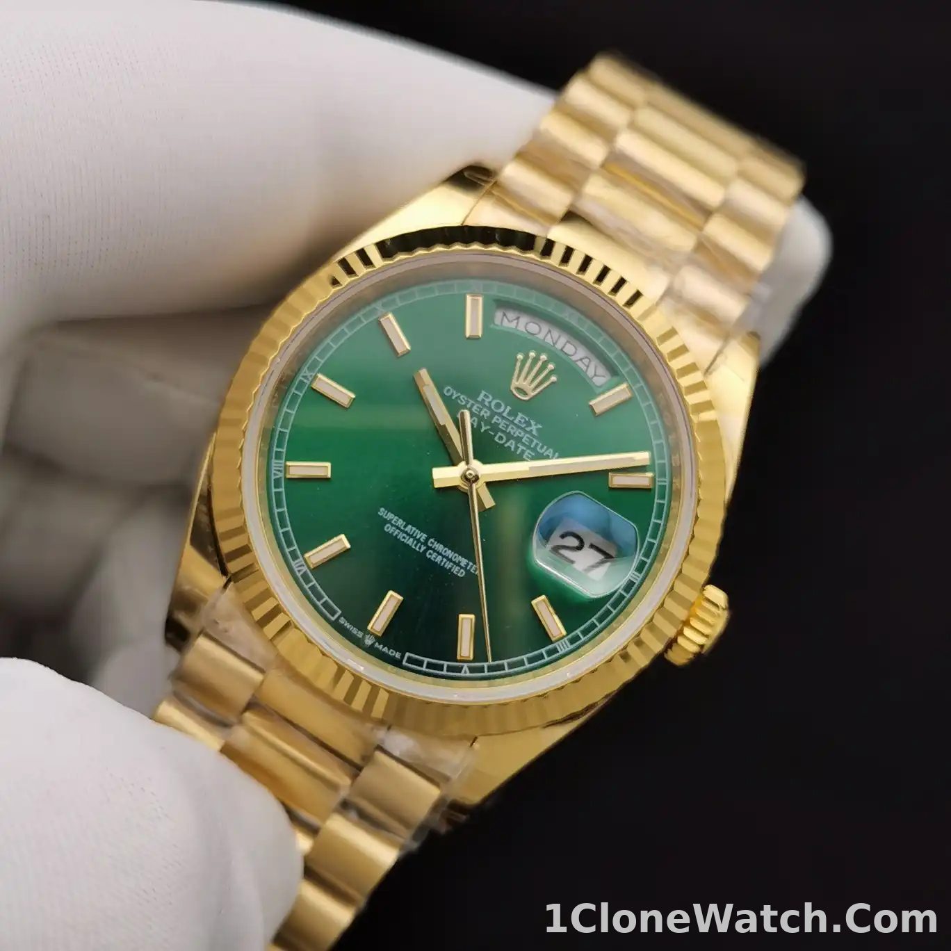 Rolex Day-Date II 36mm Green Dial 128238 - detail