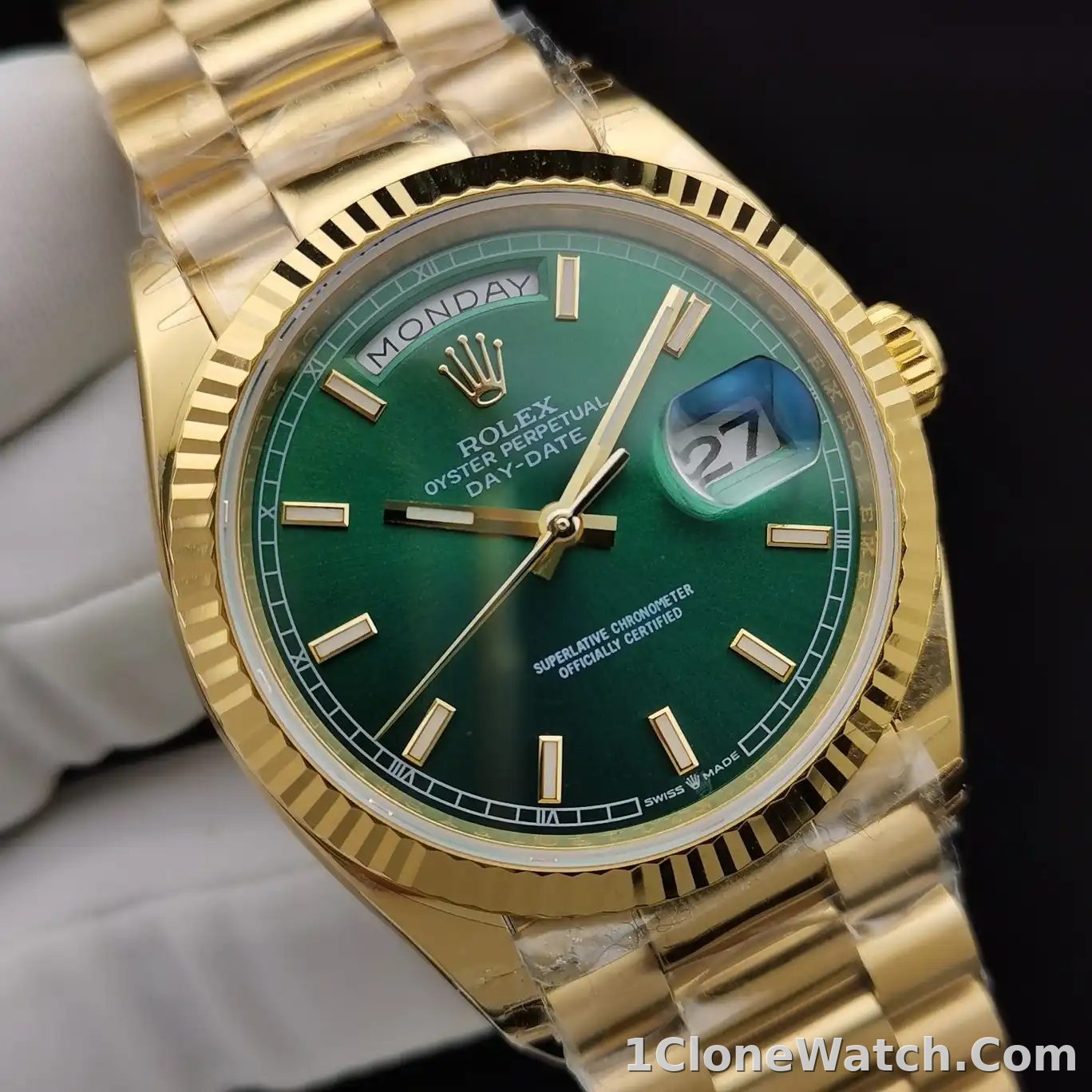 Rolex Day-Date II 36mm Green Dial 128238 - detail