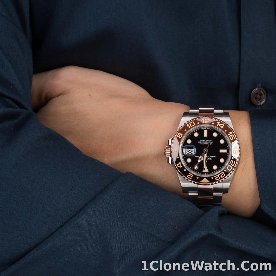 Rolex GMT-Master 40mm Black Dial 126711CHNR Root Beer - detail