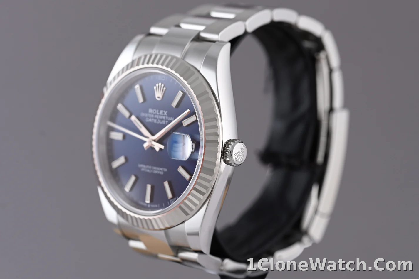 Rolex Datejust 41mm Blue Dial 126334 Oyster - detail