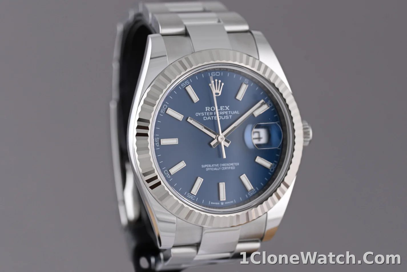 Rolex Datejust 41mm Blue Dial 126334 Oyster - detail