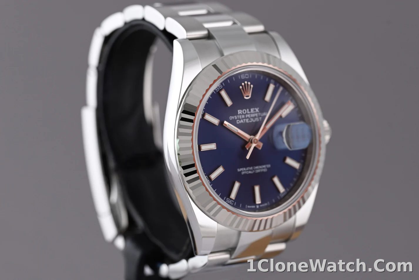 Rolex Datejust 41mm Blue Dial 126334 Oyster - detail