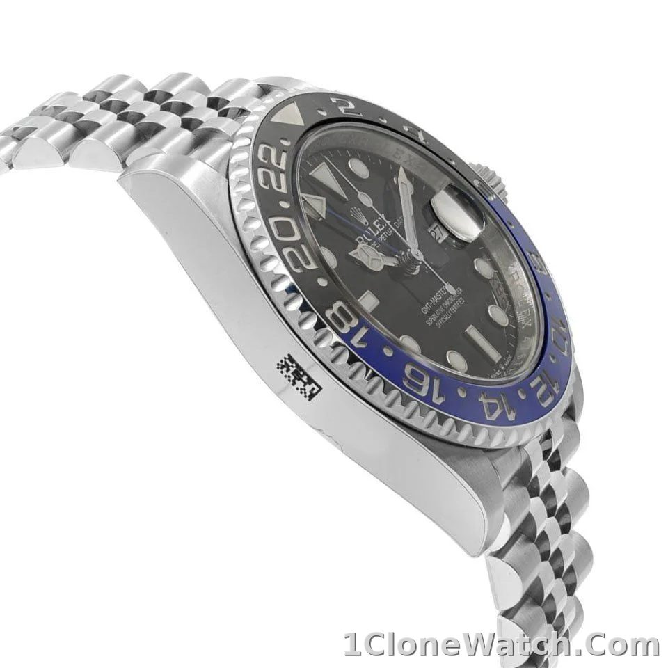 Rolex GMT-Master II Black Dial 126710BLNR  Batgirl - detail