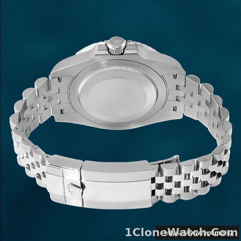 Rolex GMT-Master 40mm M126720VTNR-0002 Men’s Automatic Stainless Steel - detail