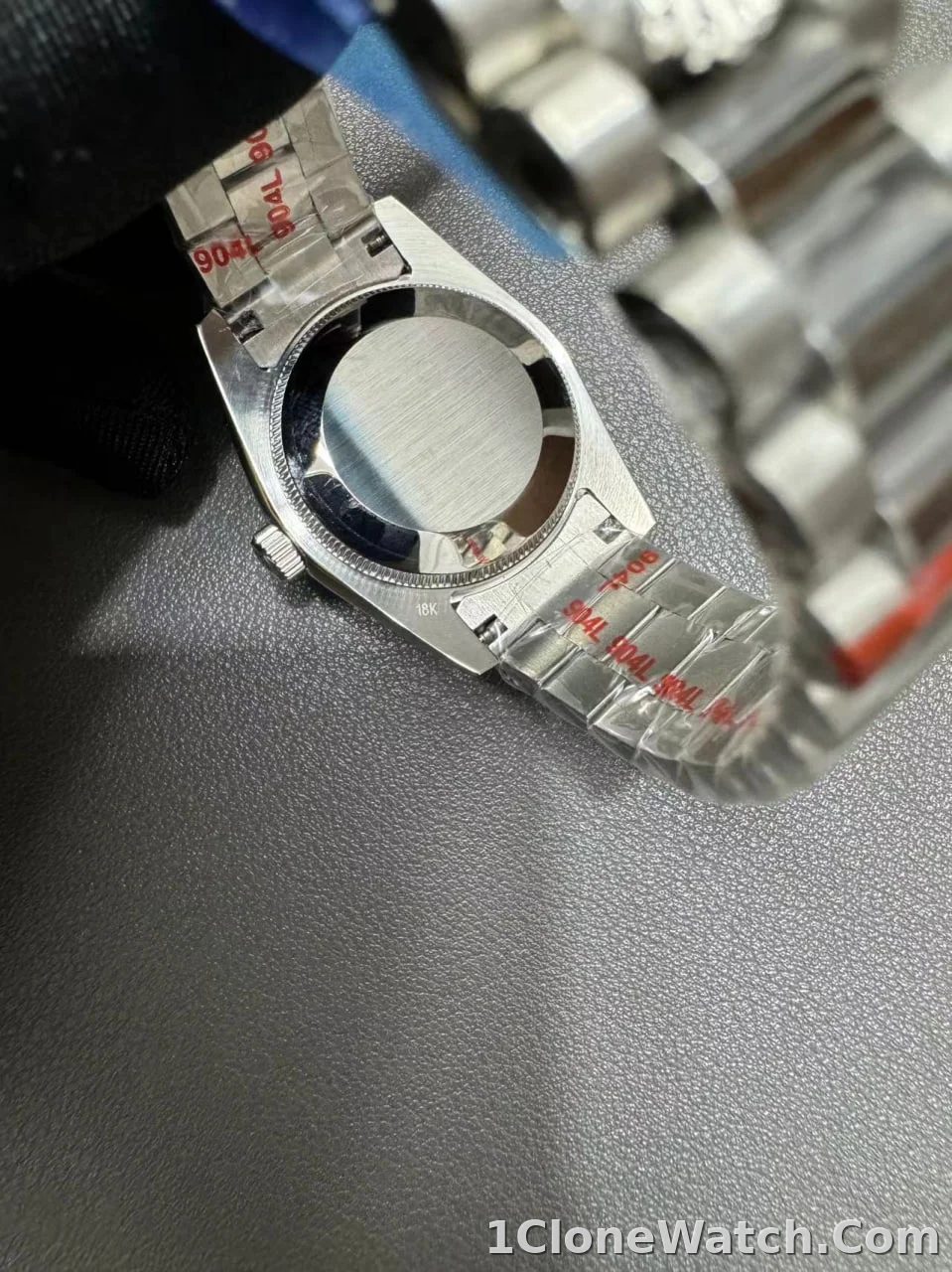 Rolex Datejust 31mm Pink set with diamonds Dial 278384RBR - detail