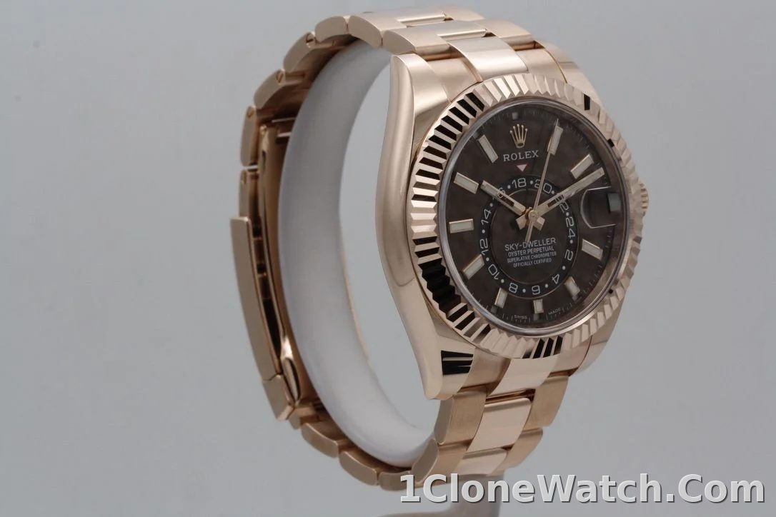 Rolex Sky-Dweller 42mm Chocolate Dial 326935 - detail