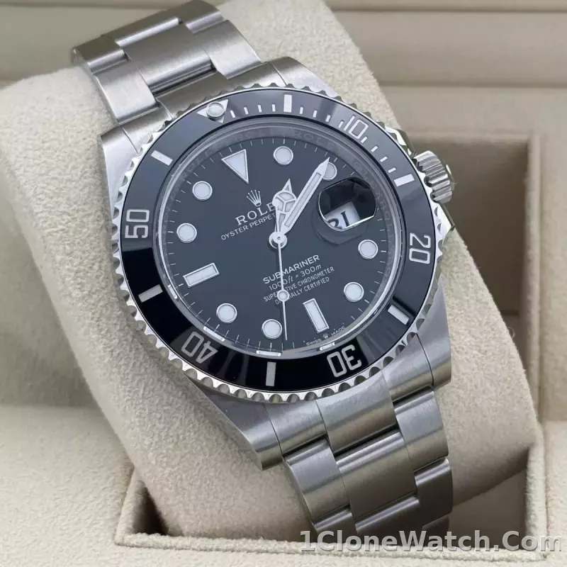 Superclone Rolex Submariner 41mm Black Dial 126610LN - detail