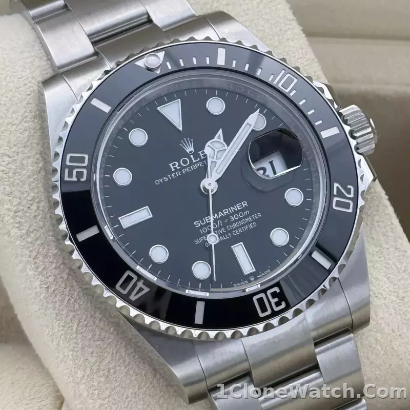 Superclone Rolex Submariner 41mm Black Dial 126610LN - detail